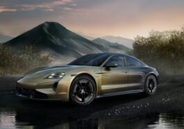 Taycan Turbo S Celestial Jade