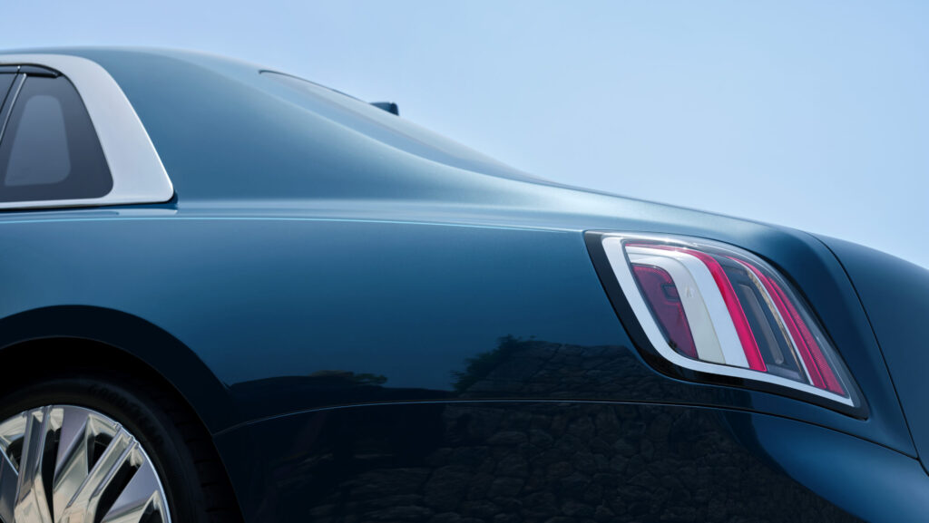 Rolls-Royce presents Ghost Series II