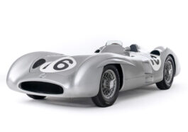 Mercedes-Benz W