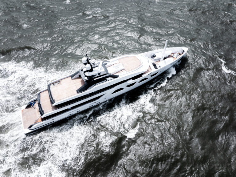 Amels 60 MEMORIES yacht