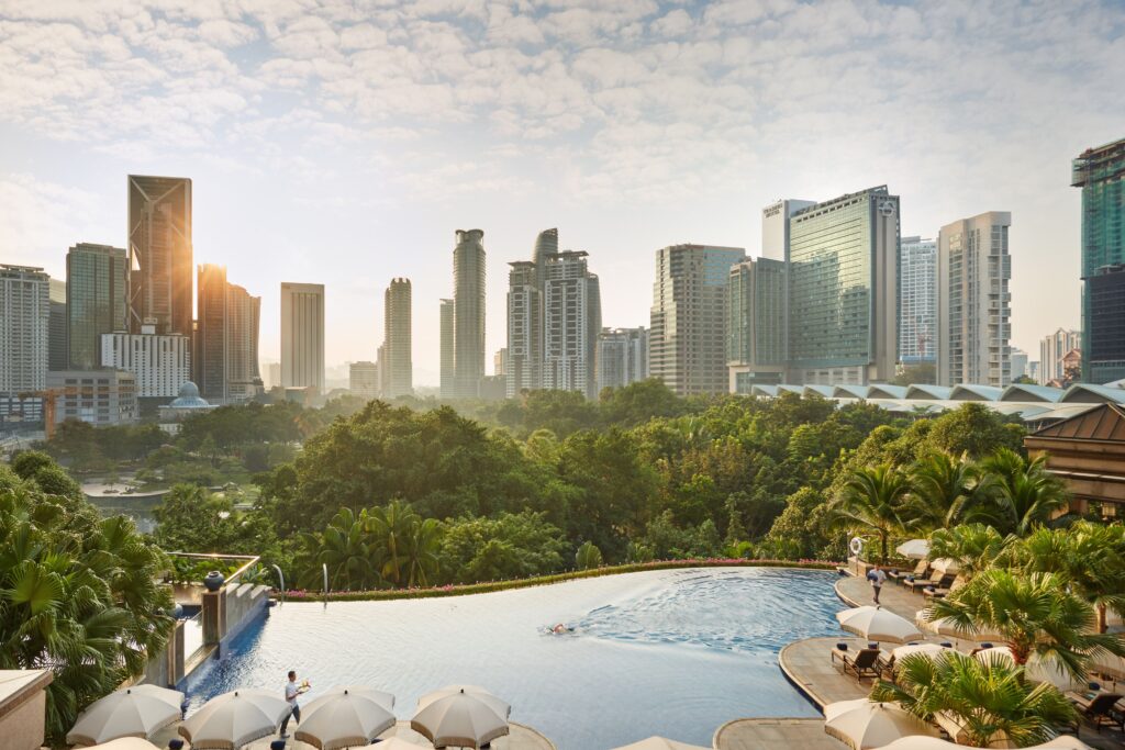 Mandarin Oriental Kuala Lumpur Outdoor Pool