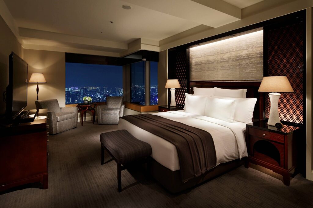 Ritz-Carlton Tokyo room with panoramic view