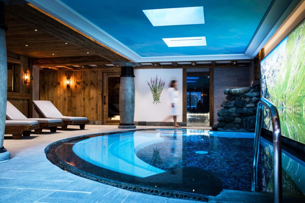 Hôtel Restaurant La Bouitte Savoie-Pool