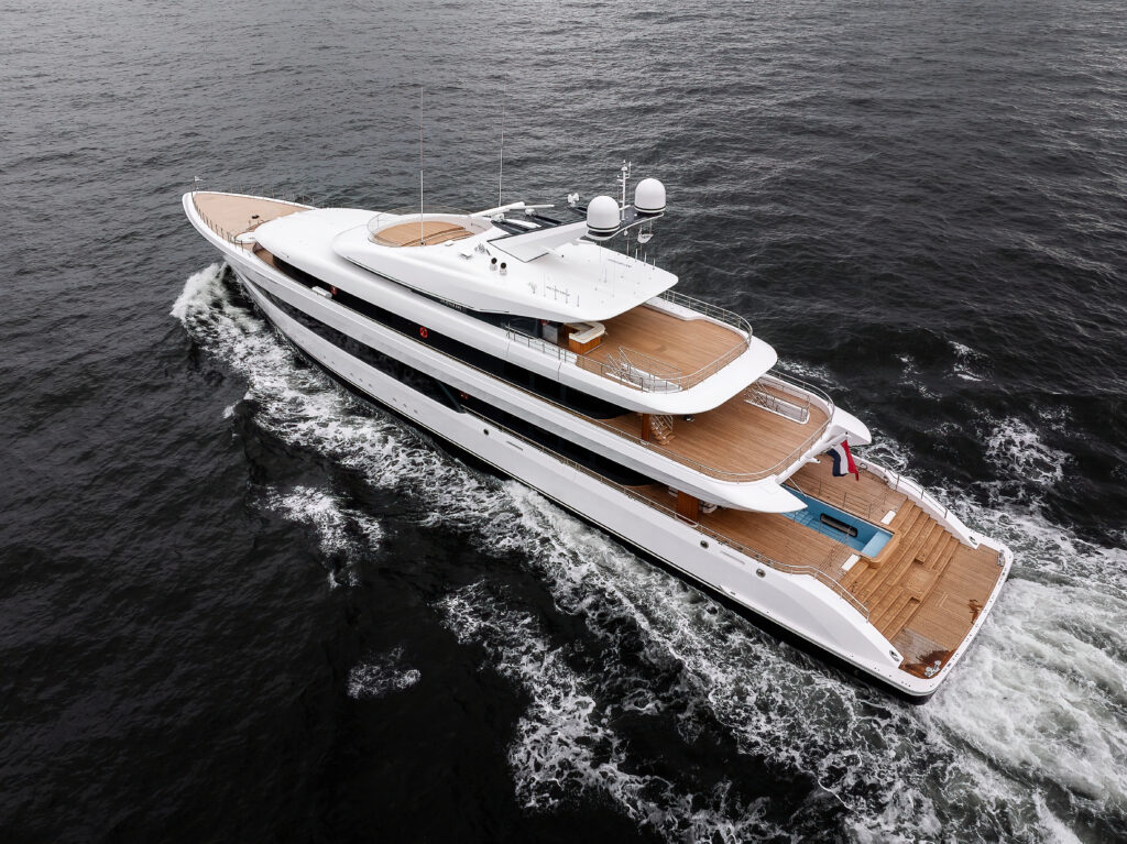 Feadship Stella M