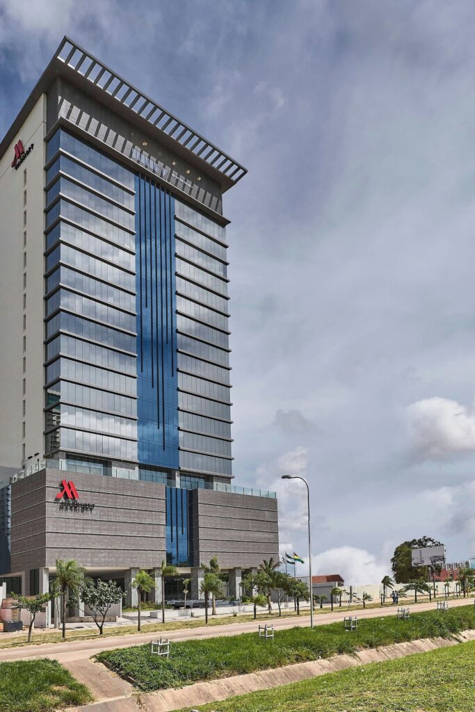 Luxury Hotels in Santa Cruz-Marriott