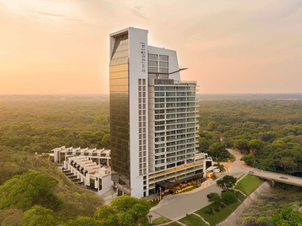 Luxury Hotels in Santa Cruz-Swissotel