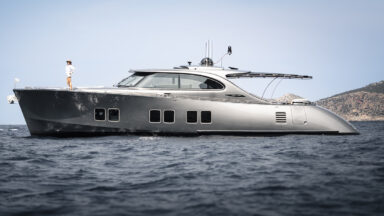 Zeelander Loloma Yacht