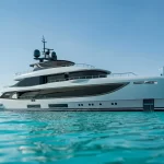 Benetti Oasis 42M