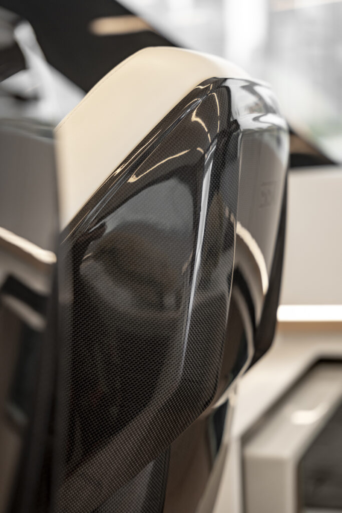 Sunreef Ultima 55 Details