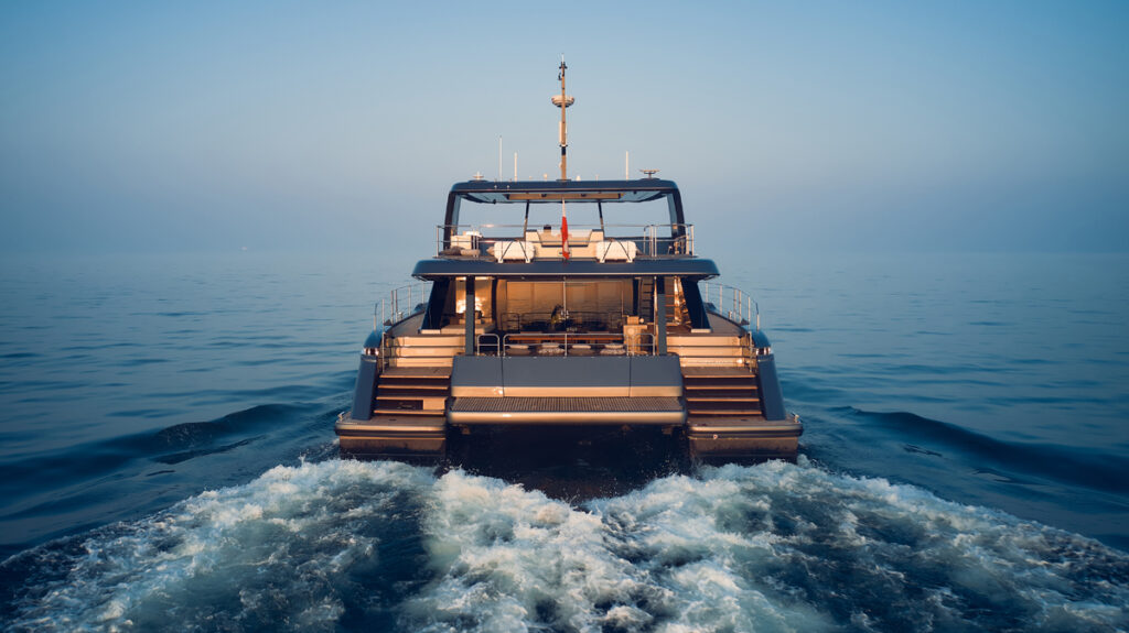 60 Sunreef Power 