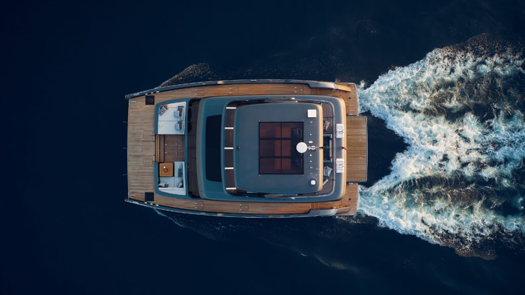 60 power Sunreef Yachts