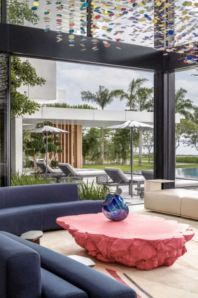 Inside Lagoon Villa, Abidjan: SAOTA and Claude Missir 