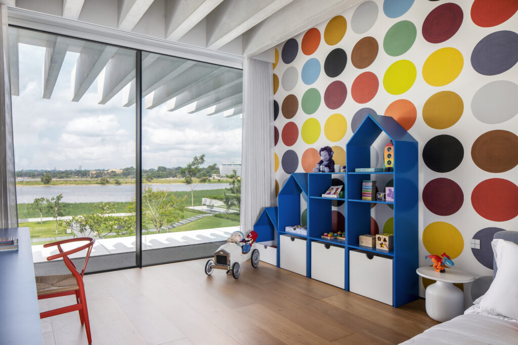 Inside Lagoon Villa, Abidjan: SAOTA and Claude Missir 