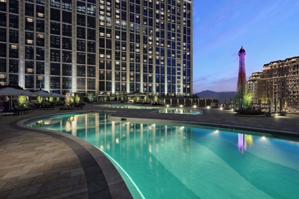 Londoner-Grand-a-Luxury-Collection-Hotel-Macao