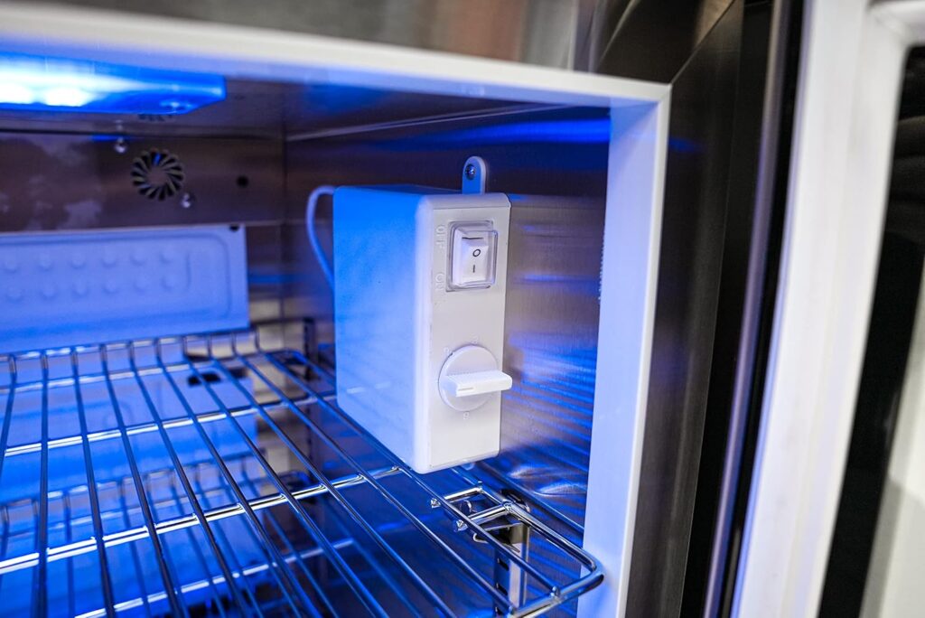 Mont Alpi 6-Burner MAi805-BSSBEVFC: Redefining the Art of Outdoor Living
