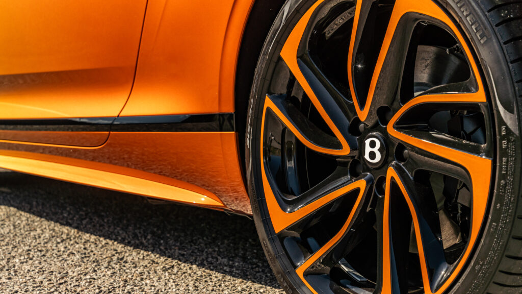 Bentley Ombré by Mulliner wheels