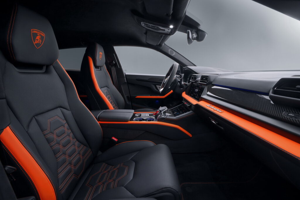 NOVITEC ESTESO Urus SE Interior