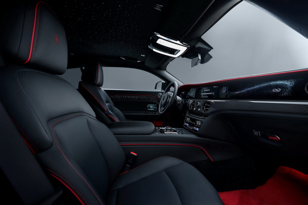 Rolls-Royce SPOFEC Black Badge Spectre interior